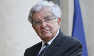 Jean-Pierre Chevènement dirigera bien la Fondation pour l'islam Jean-Pierre Chevènement dirigera bien la Fondation pour l'islam