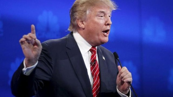 ETATS-UNIS - Trump promet d'aller jusqu'au bout malgré le scandale ETATS-UNIS - Trump promet d'aller jusqu'au bout malgré le scandale