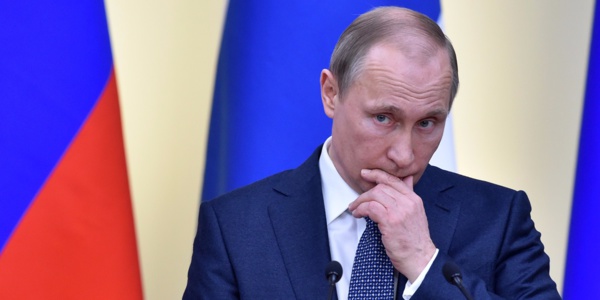 La visite de Poutine à Paris prévue le 19 octobre reportée La visite de Poutine à Paris prévue le 19 octobre reportée