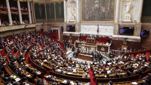 Le Parlement vote le divorce sans passage devant le juge