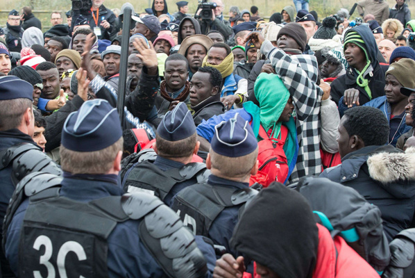 Quatre morts dans des troubles anti-Onu à Bangui, dit l'Onu Quatre morts dans des troubles anti-Onu à Bangui, dit l'Onu