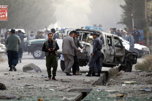 Attaque-suicide contre un consulat allemand en Afghanistan Attaque-suicide contre un consulat allemand en Afghanistan