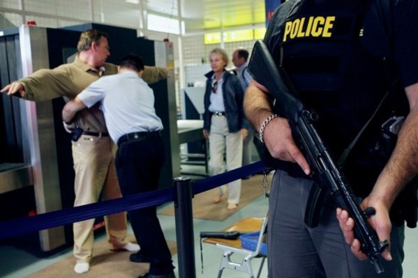 TRANSPORT AERIEN : La sécurité et les services mobiles, une priorité pour les aéroports TRANSPORT AERIEN : La sécurité et les services mobiles, une priorité pour les aéroports