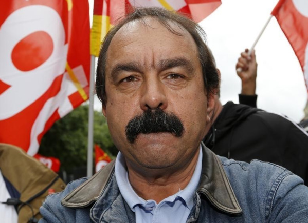 Martinez fustige le quinquennat "catastrophique" de Hollande Martinez fustige le quinquennat "catastrophique" de Hollande