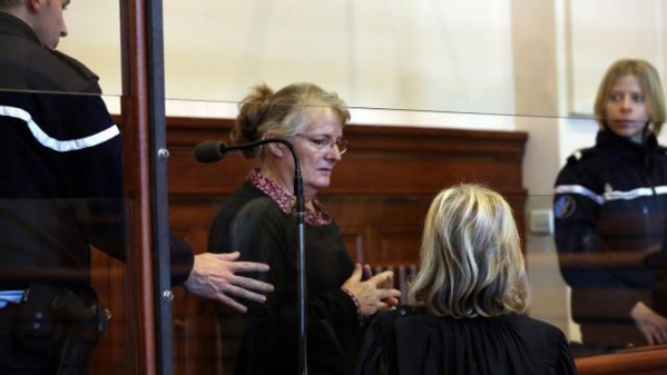 France: graciée, Jacqueline Sauvage est sortie de prison France: graciée, Jacqueline Sauvage est sortie de prison