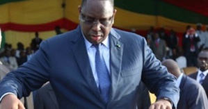 Plateforme Avenir, Senegaal bi ñu bëgg : « Halte aux projets tape-à-l'œil et au gaspillage des ressources du Sénégal »