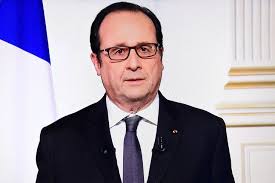 "Tout peut basculer", avertit Hollande à l'orée de 2017