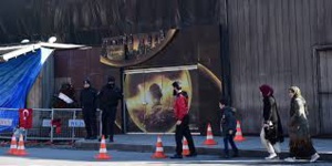 Deux étrangers soupçonnés de liens avec l'attentat d'Istanbul arrêtés à l'aéroport Deux étrangers soupçonnés de liens avec l'attentat d'Istanbul arrêtés à l'aéroport