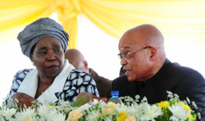Afrique du Sud: Zuma favorable à l'élection d'une femme à la tête de l'ANC Afrique du Sud: Zuma favorable à l'élection d'une femme à la tête de l'ANC