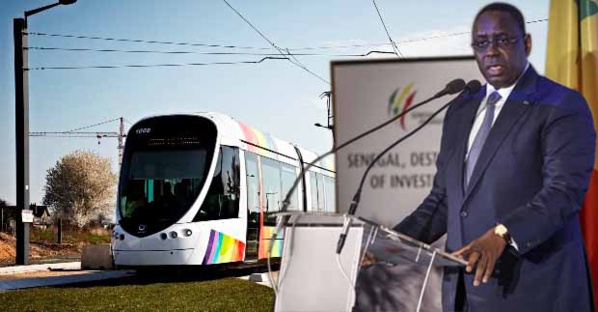 Macky Sall, la politique côté biceps ! Macky Sall, la politique côté biceps !