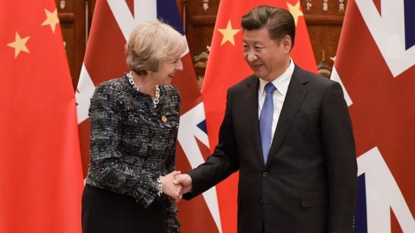 A Davos, le monde main dans la main pour sortir des divergences de l'histoire A Davos, le monde main dans la main pour sortir des divergences de l'histoire