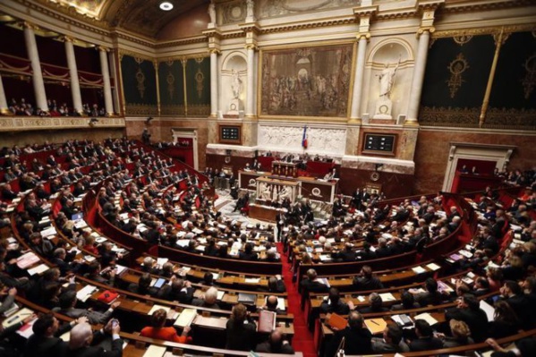 L'Assemblée vote des textes pour moraliser la politique L'Assemblée vote des textes pour moraliser la politique