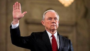 Jeff Sessions confirmé au poste de ministre de la Justice Jeff Sessions confirmé au poste de ministre de la Justice
