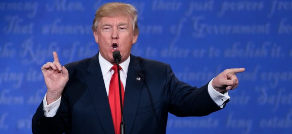 Donald Trump dit envisager un "nouveau décret" migratoire Donald Trump dit envisager un "nouveau décret" migratoire