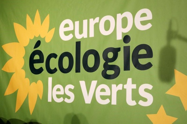 Les écologistes d'accord pour dialoguer avec Hamon et Mélenchon