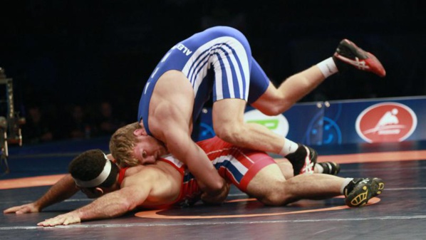 En Iran, Iraniens et Américains ont lutté pour un sacre mondial En Iran, Iraniens et Américains ont lutté pour un sacre mondial