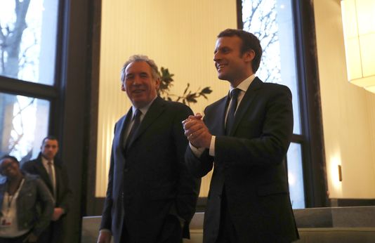 Macron et Bayrou contre l'hégémonisme politique et le FN