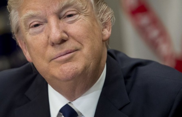 Trump n'assistera pas au dîner des correspondants de la Maison Blanche (tweet) Trump n'assistera pas au dîner des correspondants de la Maison Blanche (tweet)