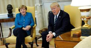 Trump aurait présenté une facture de USD 375 milliards à Angela Merkel Trump aurait présenté une facture de USD 375 milliards à Angela Merkel