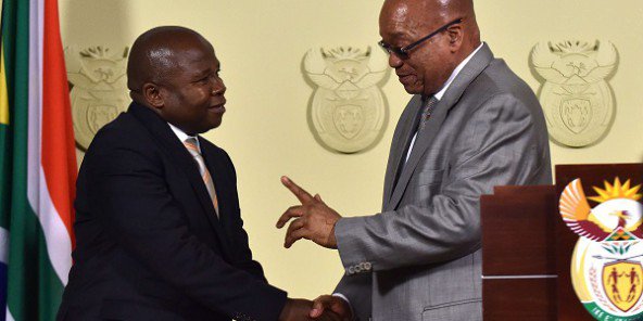Afrique du Sud : le ministre des Finances limogé lors d’un large remaniement ministériel