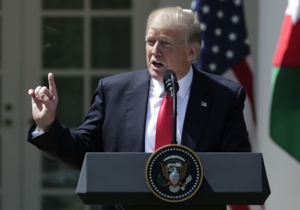 Les USA examinent de possibles options militaires en Syrie Les USA examinent de possibles options militaires en Syrie