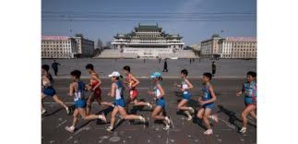 Marathon de Pyongyang: "l'expérience d'une vie" pour des touristes étrangers Marathon de Pyongyang: "l'expérience d'une vie" pour des touristes étrangers