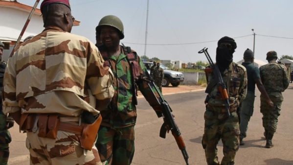 Côte d’Ivoire: un accord aurait été trouvé avec les mutins Côte d’Ivoire: un accord aurait été trouvé avec les mutins