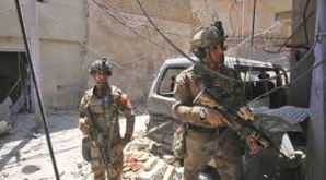 Dans le vieux Mossoul repris à l'EI, apocalypse et parfum de mort Dans le vieux Mossoul repris à l'EI, apocalypse et parfum de mort