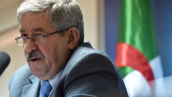 Algérie: vives critiques après des propos antimigrants d'un haut dirigeant Algérie: vives critiques après des propos antimigrants d'un haut dirigeant