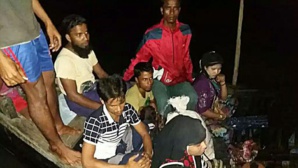 Bangladesh: 16 morts dans le naufrage d'un bateau de Rohingyas Bangladesh: 16 morts dans le naufrage d'un bateau de Rohingyas