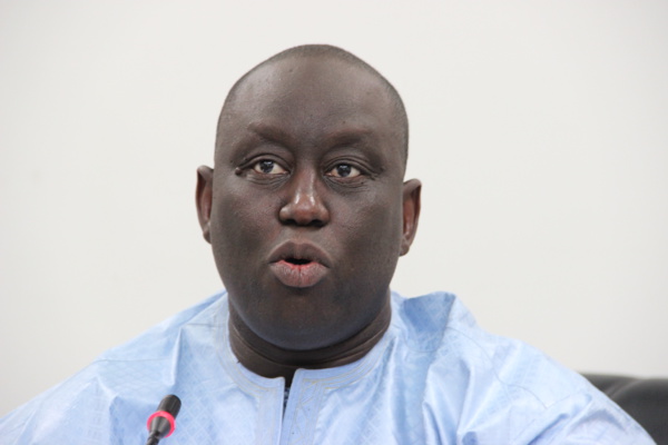 Aliou Sall à la CDC: conflits et chantages autour de Macky Sall (Editorial)