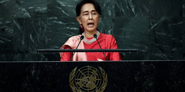 Aung San Suu Kyi s'adressera mardi à la Nation (et au monde) sur les Rohingyas