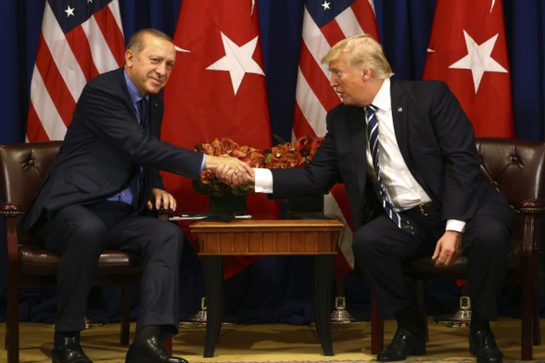 Trump donne une "bonne note" à son "ami" Erdogan