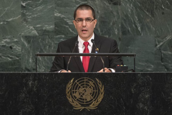 Caracas dénonce Trump, «l'empereur mondial»
