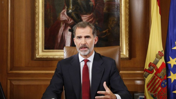 Le roi d'Espagne attaque durement les dirigeants catalans Le roi d'Espagne attaque durement les dirigeants catalans