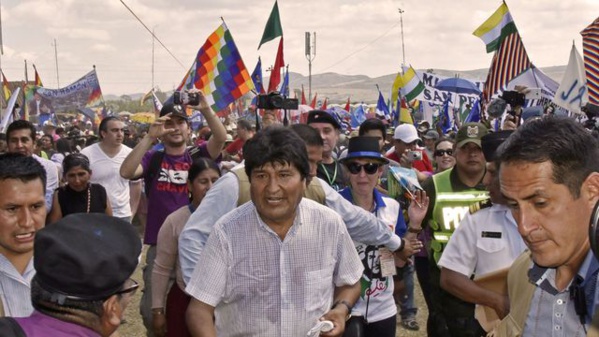 Bolivie: Morales revendique la lutte du Che 50 ans après sa mort Bolivie: Morales revendique la lutte du Che 50 ans après sa mort