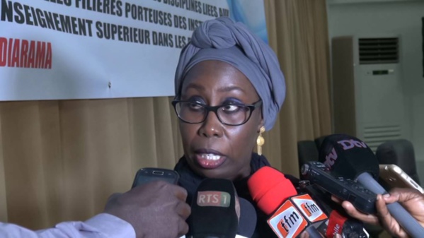 Pr Ramatoulaye Diagne Mbengue, nommée recteure de l'université de Thièsde Pr Ramatoulaye Diagne Mbengue, nommée recteure de l'université de Thièsde