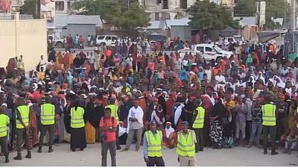 Somalie: manifestation pour la paix dans les rues de Mogadiscio Somalie: manifestation pour la paix dans les rues de Mogadiscio