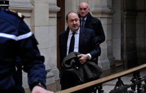 Affaire Merah: La thèse du loup solitaire craque, les défaillances restent Affaire Merah: La thèse du loup solitaire craque, les défaillances restent