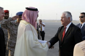 Irak, Iran et crise du Golfe au menu de Tillerson à Ryad et Doha