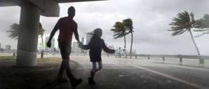 Etats-Unis: les ouragans n'ont pas dérouté la solide trajectoire de la croissance