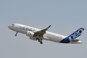 Airbus emporte la plus grande commande de son histoire, Boeing relève le gant