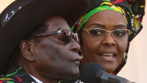 Zimbabwe: le Parlement réuni pour destituer le président Mugabe Zimbabwe: le Parlement réuni pour destituer le président Mugabe