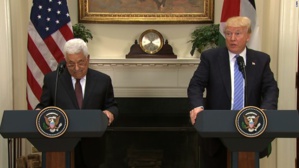 Trump informe Abbas qu'il veut "transférer l'ambassade à Jérusalem" (Autorité palestinienne) Trump informe Abbas qu'il veut "transférer l'ambassade à Jérusalem" (Autorité palestinienne)