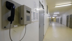 Prisons : le ministère de la Justice veut installer un téléphone dans chaque cellule Prisons : le ministère de la Justice veut installer un téléphone dans chaque cellule