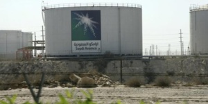 Pétrole: Ryad modifie le statut d'Aramco en vue de son introduction en Bourse