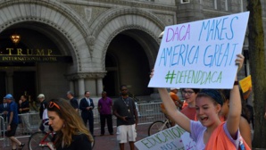 Etats-Unis: un juge suspend l'abrogation par Trump d'un programme pour les jeunes sans-papiers Etats-Unis: un juge suspend l'abrogation par Trump d'un programme pour les jeunes sans-papiers