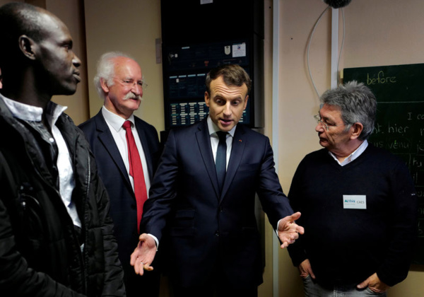 A Calais, Macron contre-attaque sur sa politique migratoire A Calais, Macron contre-attaque sur sa politique migratoire