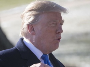 Donald Trump doit perdre quelques kilos Donald Trump doit perdre quelques kilos