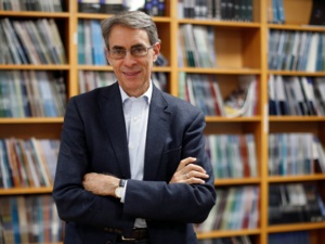 Macron inégal dans sa défense des droits de l'Homme estime le directeur de HRW Macron inégal dans sa défense des droits de l'Homme estime le directeur de HRW